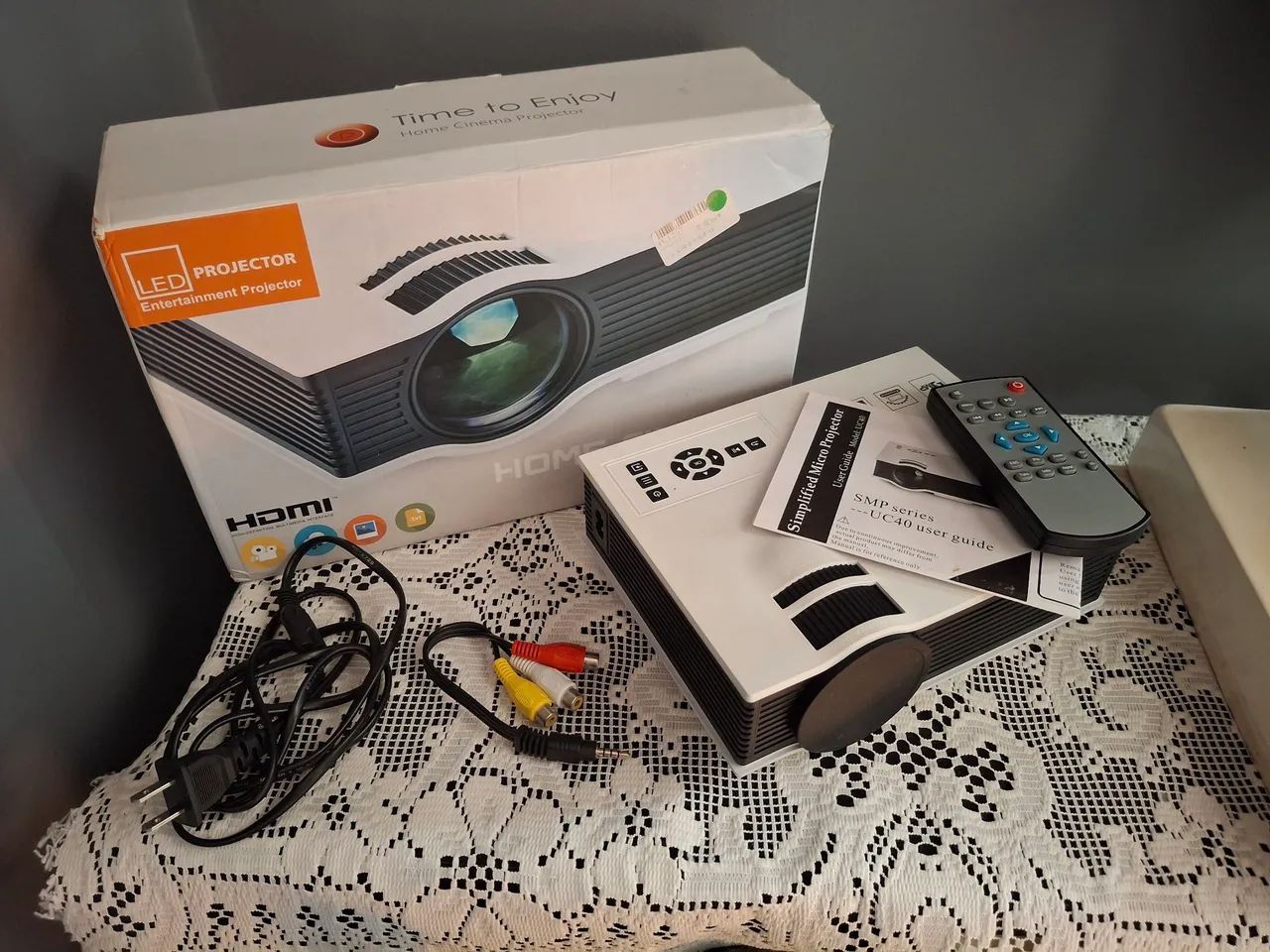 Projetor led UC40 home cinema full HD - Foto 4