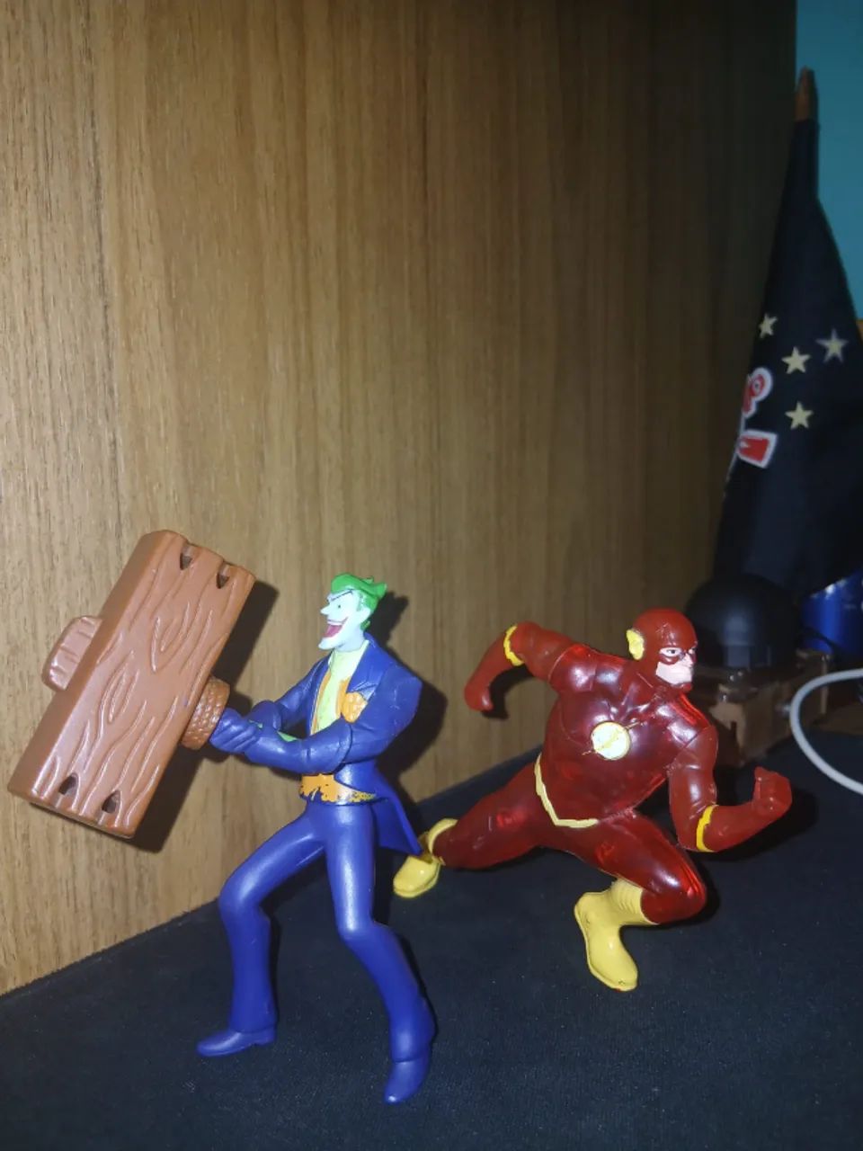 Coringa X Flash - Foto 2