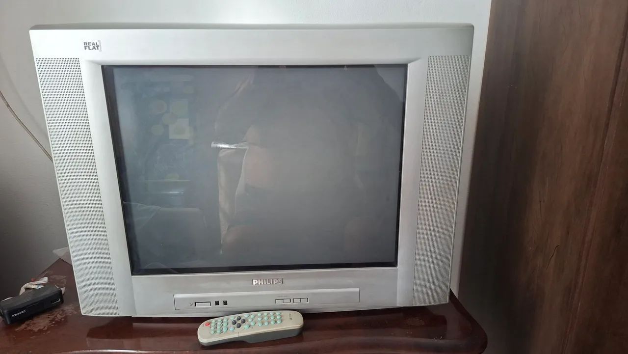 Vendo TV PHILIPS - Foto 3
