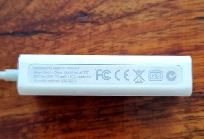Adaptador Apple USB-A > Ethernet A1277 original