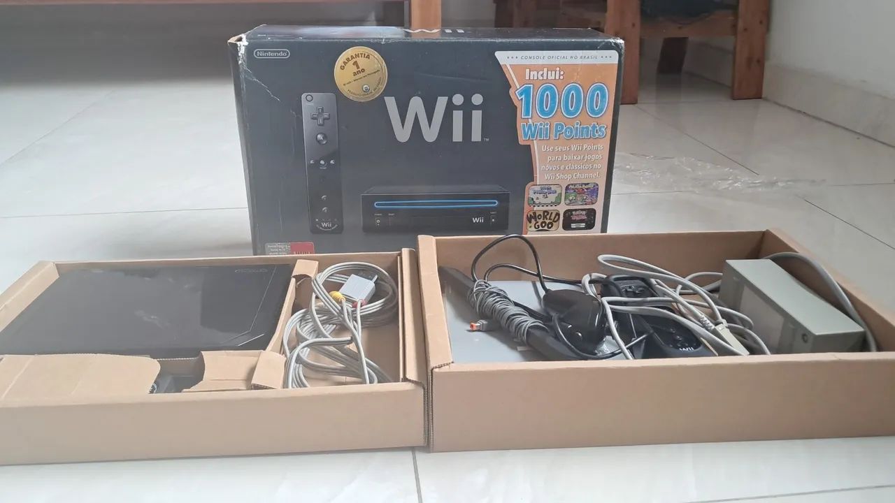 Nintendo Wii completo na caixa com serial batendo desbloqueado