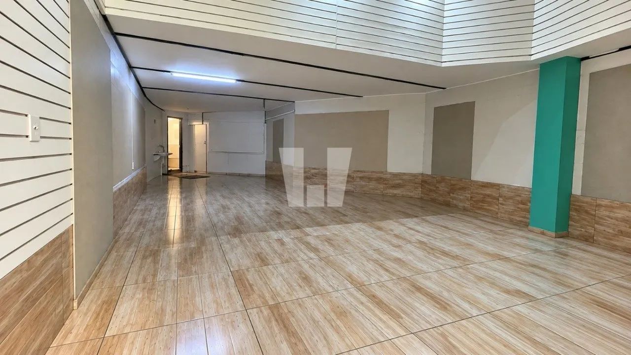 Loja para locaçao no centro com 70 metros.