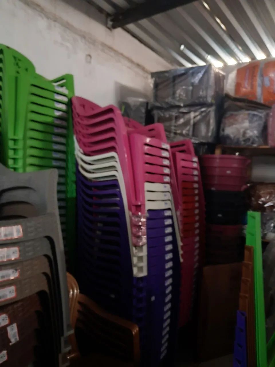 Jogo de cadeira com a mesa