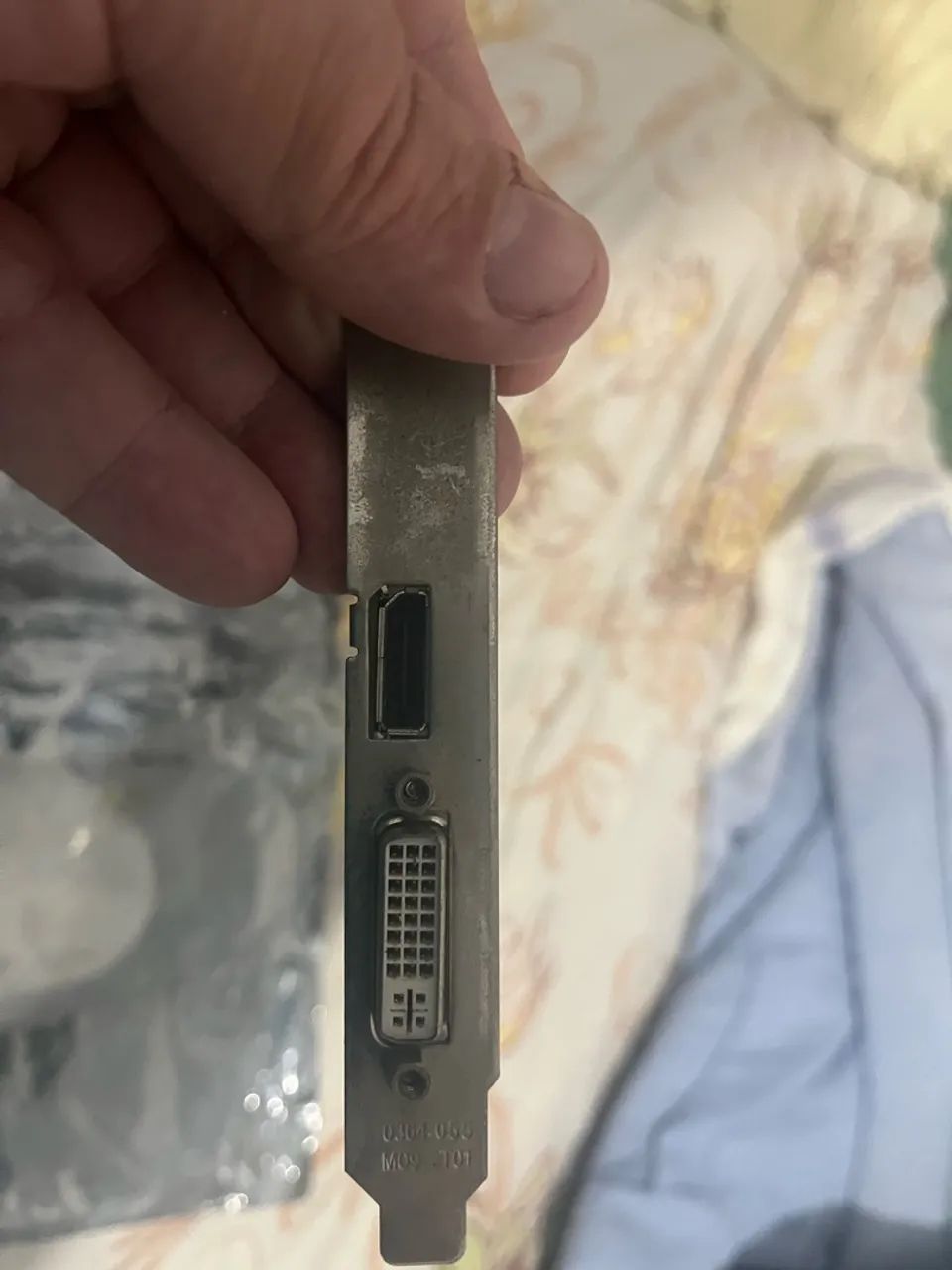 NVIDIA QUADRO 600 - Foto 3