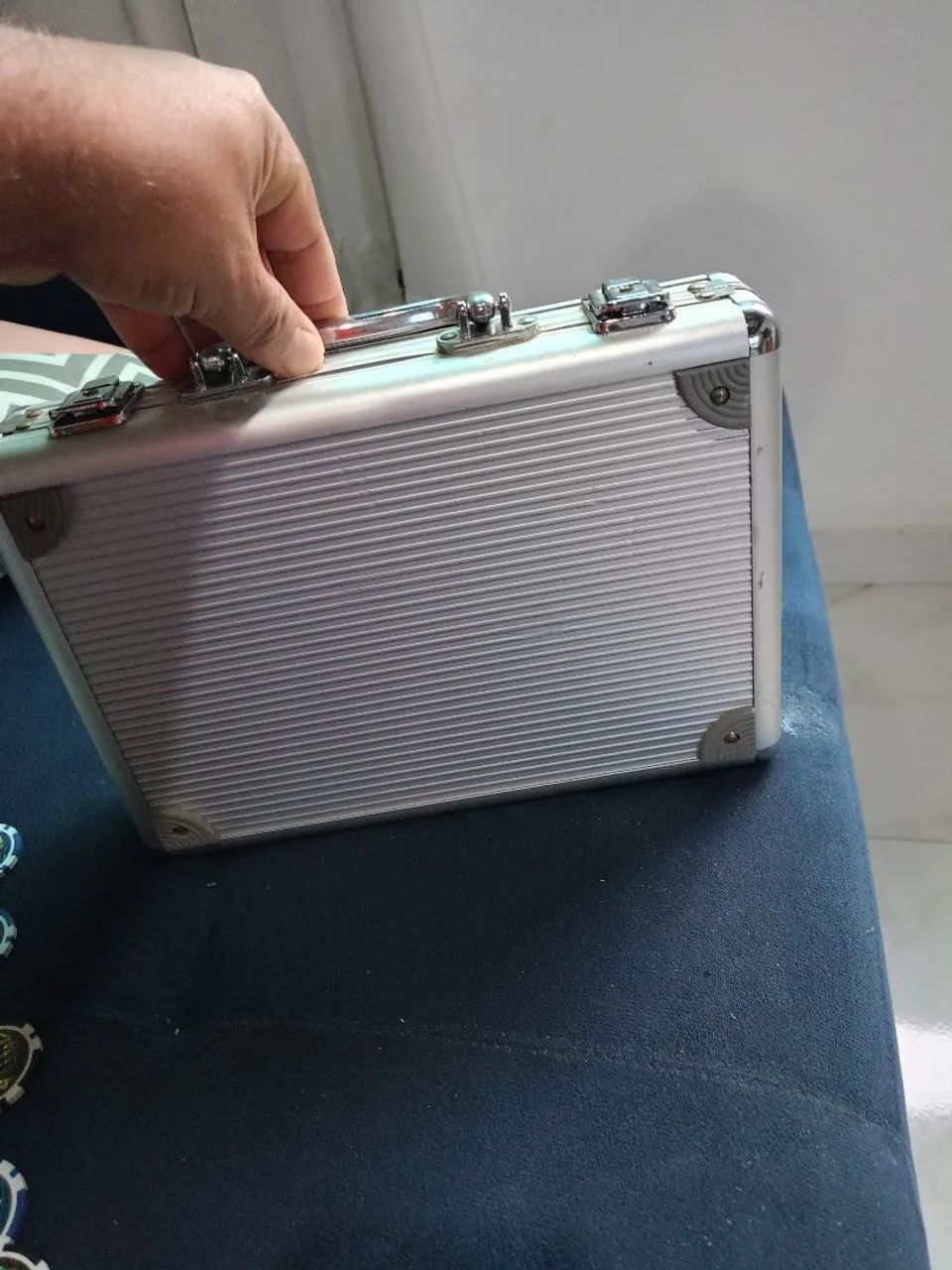 Troco maleta de poker por celular  - Foto 3