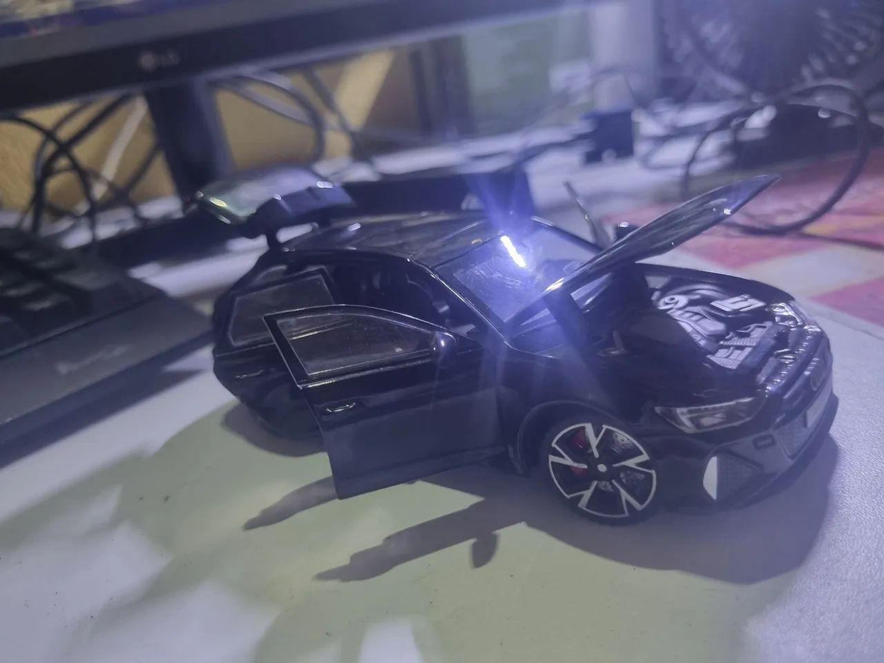 Miniatura aude a8 1/32 - Foto 2