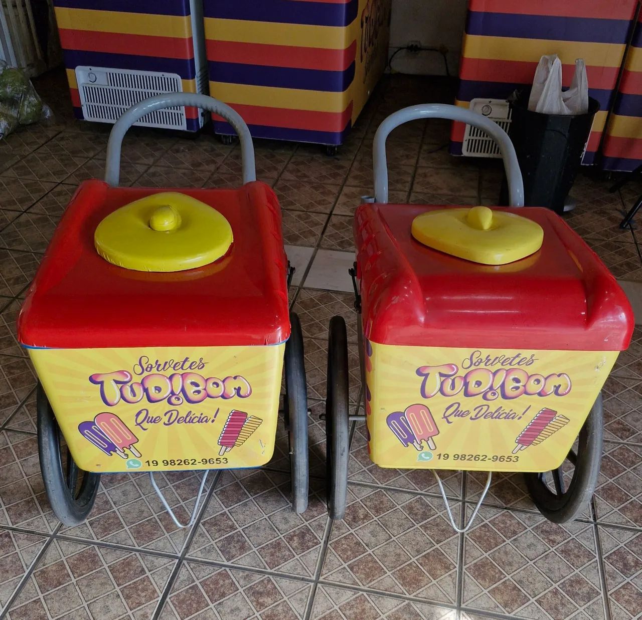 2 carrinhos de sorvetes Thermototal  - Foto 3
