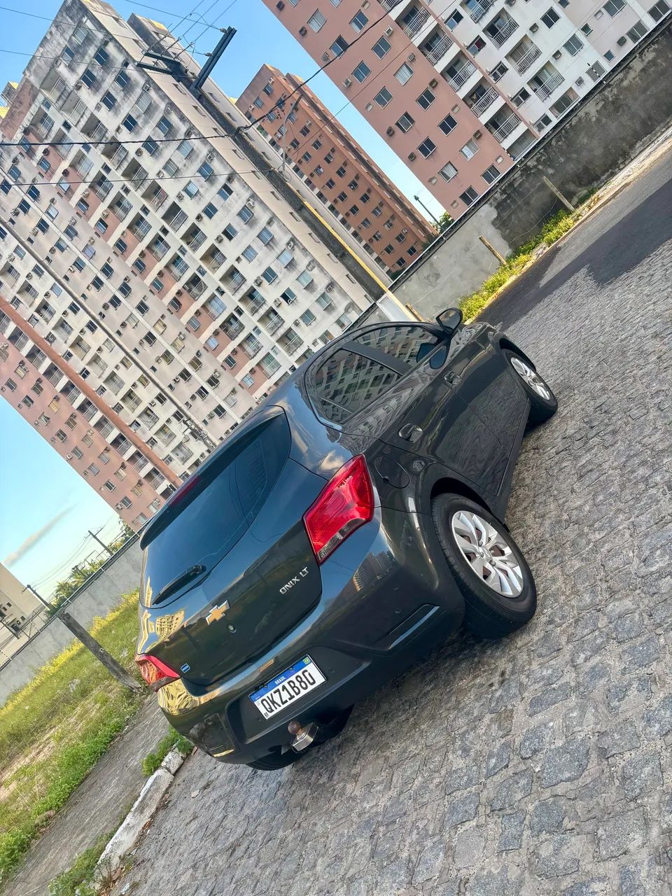 Chevrolet Onix Hatch LT 1.4 8V Flex Aut. 4P 2017 - Foto 4