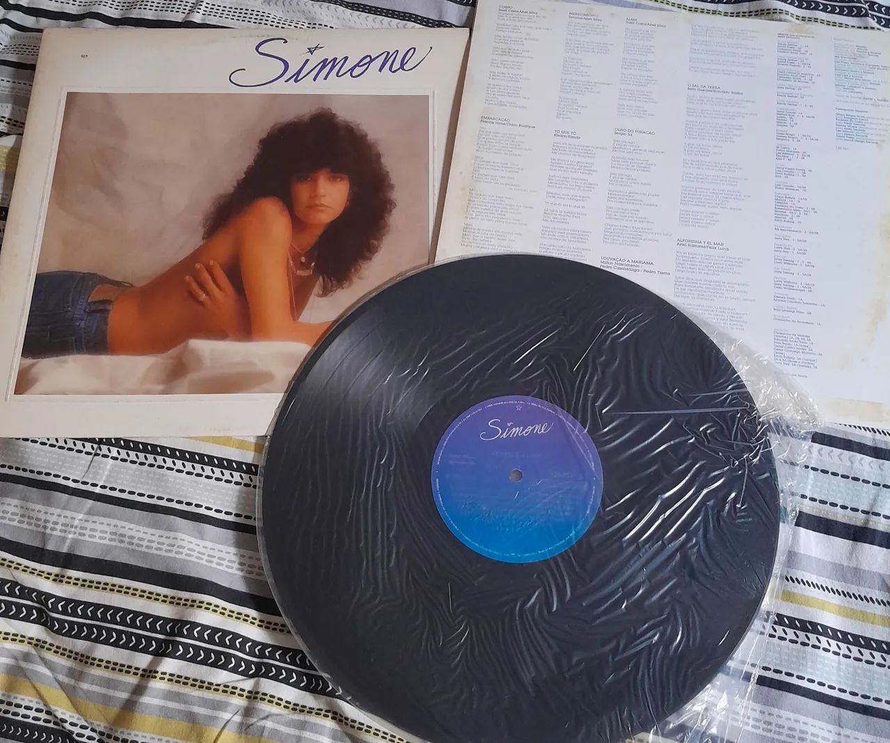 TRES VINIL CANTORA SIMONE  - Foto 2