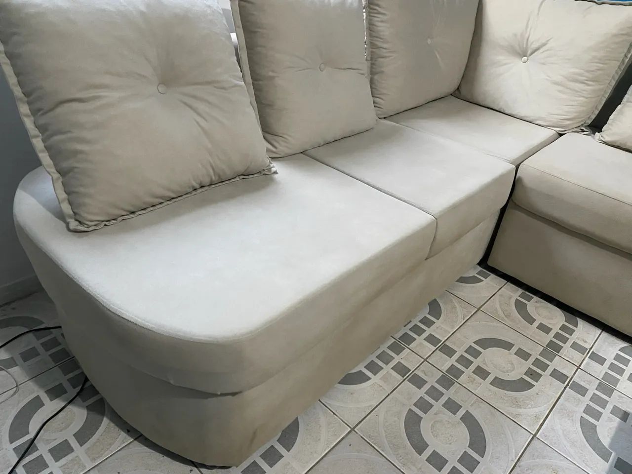 Sofá de canto novinho  - Foto 4