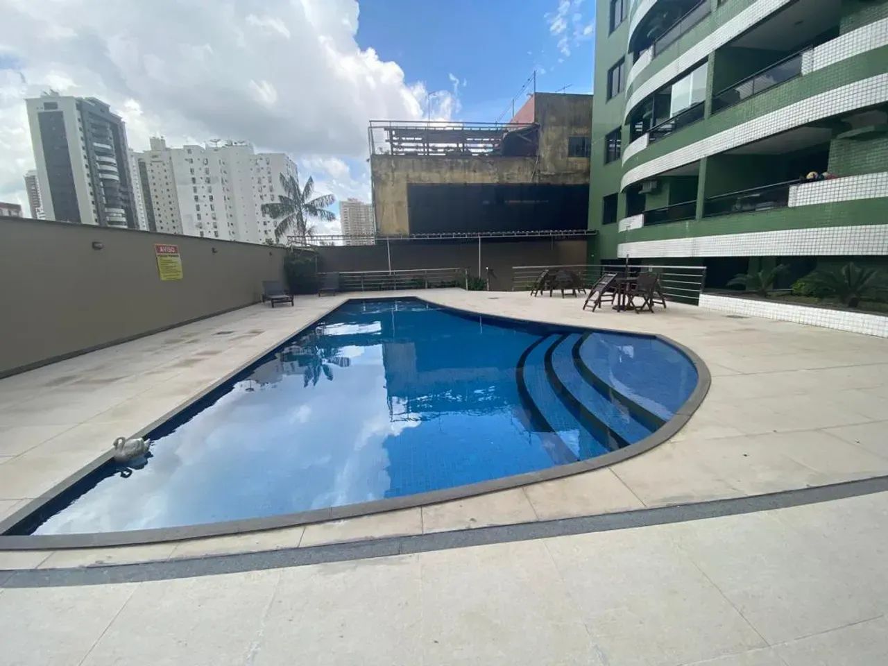 Vendo Apto. todo mobiliado Edifício Ilha de Maui. - Foto 2