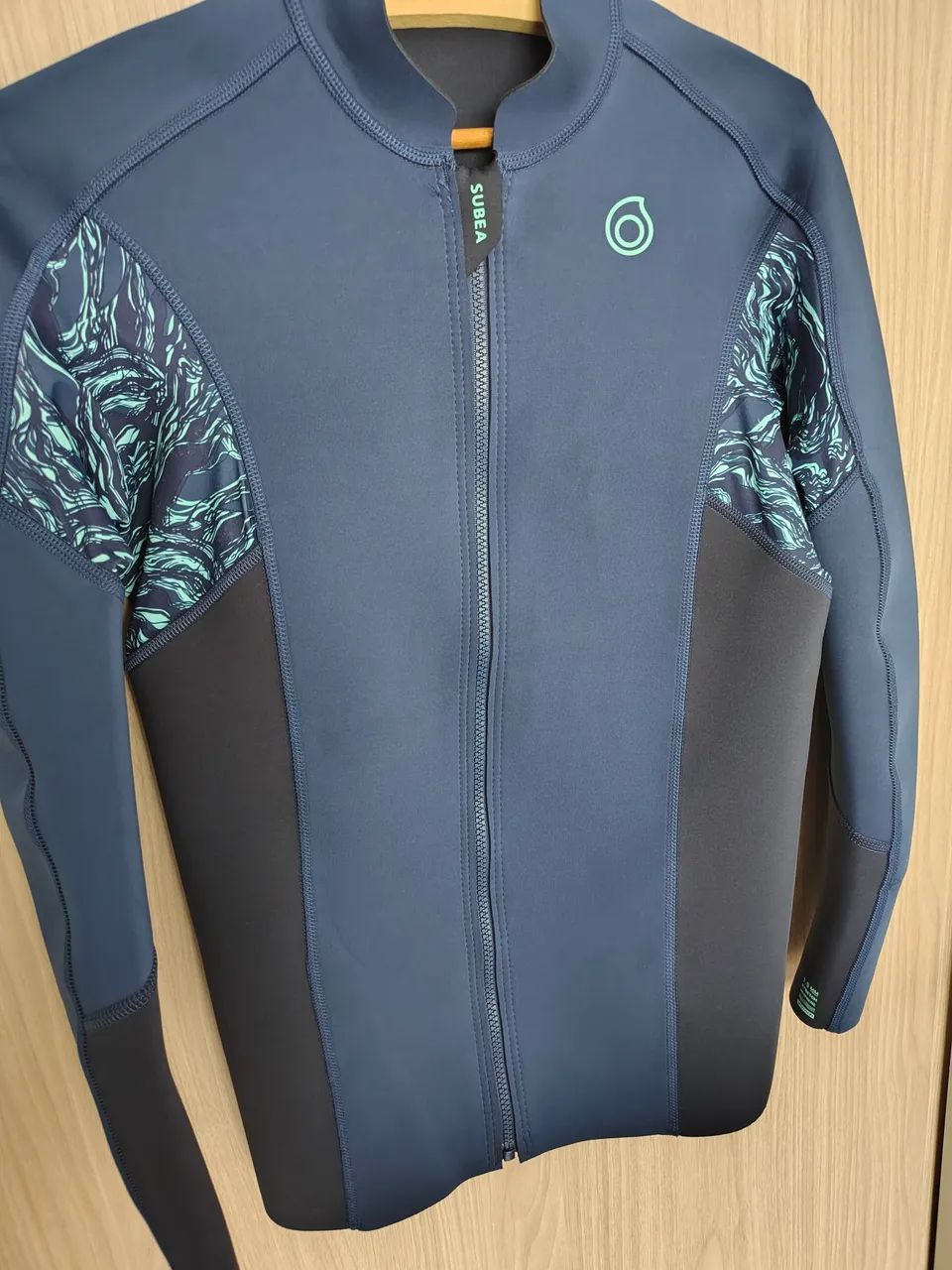 Jaqueta neoprene 