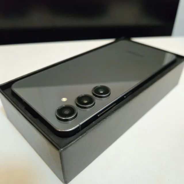 Samsung S24 fe c/Nota, Caixa, Película e Capinha - Foto 4