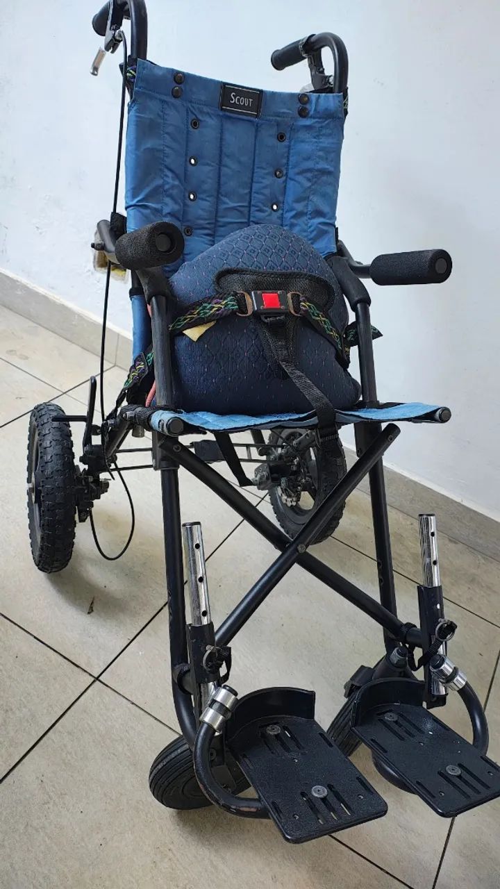 Carrinho postural pediátrico de alta performance Convaid Cruiser Scout(importado) - Foto 2