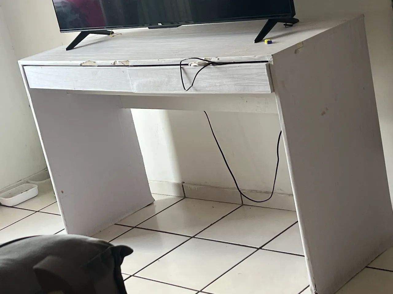 Mesa escrivaninha grande  