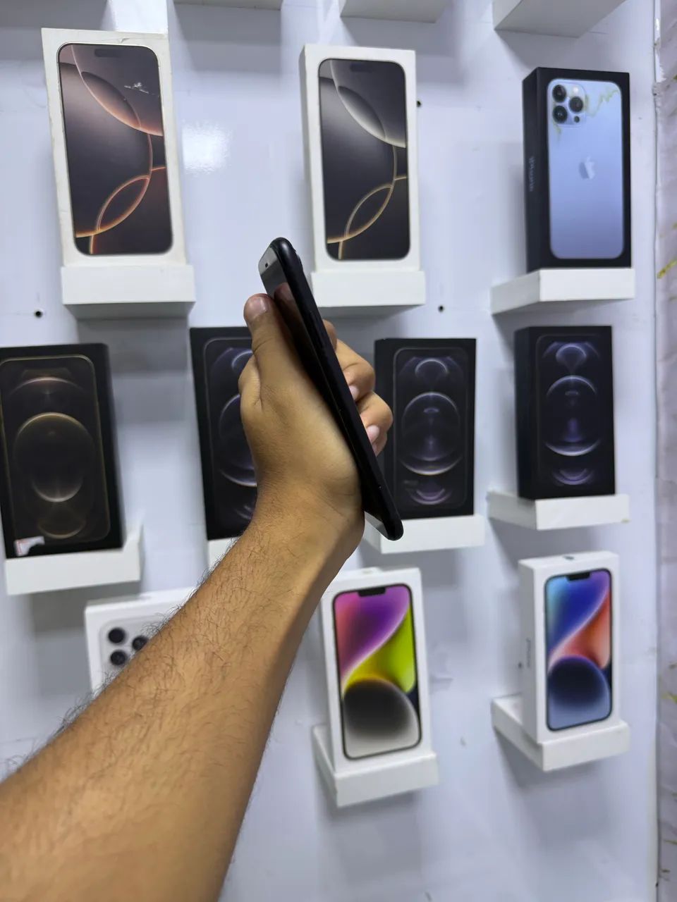 IPHONE XR 256 GB PRETO  - Foto 4