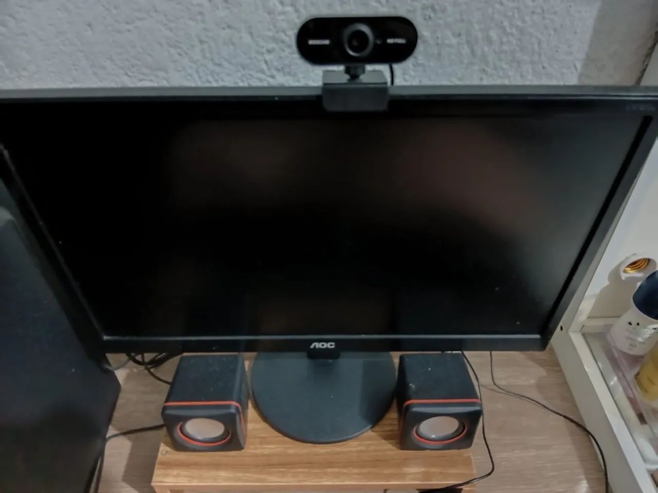 Monitor AOC