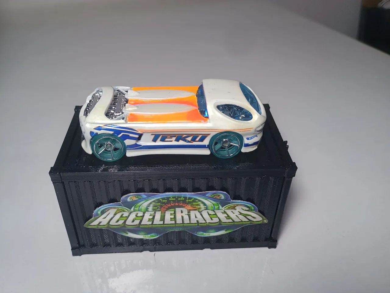 Hot Wheels Acceleracers - Deora II