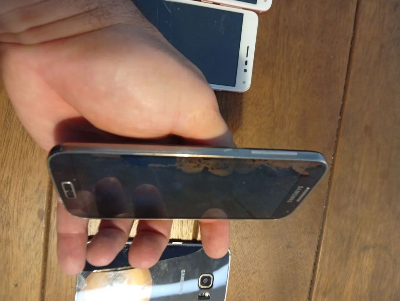 Lote 4 celulares para retirada de peças - Foto 5