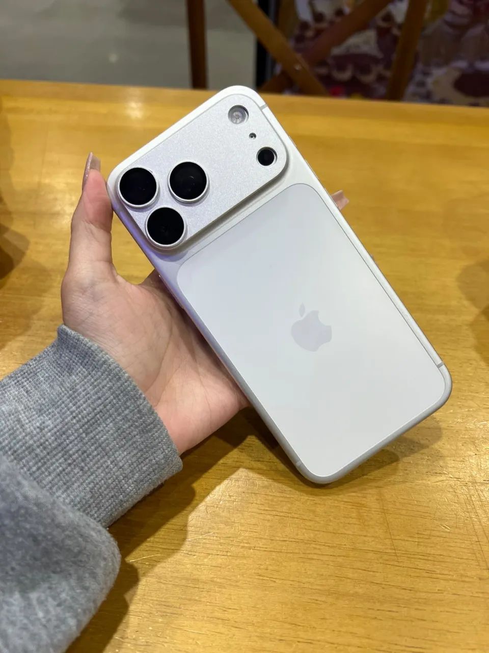 Vendo iPhone 17 pro Max - Foto 2