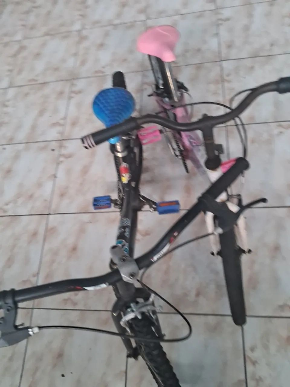 Vendo  2 bicicletas aro  20 em bom estado de conservação  - Foto 2