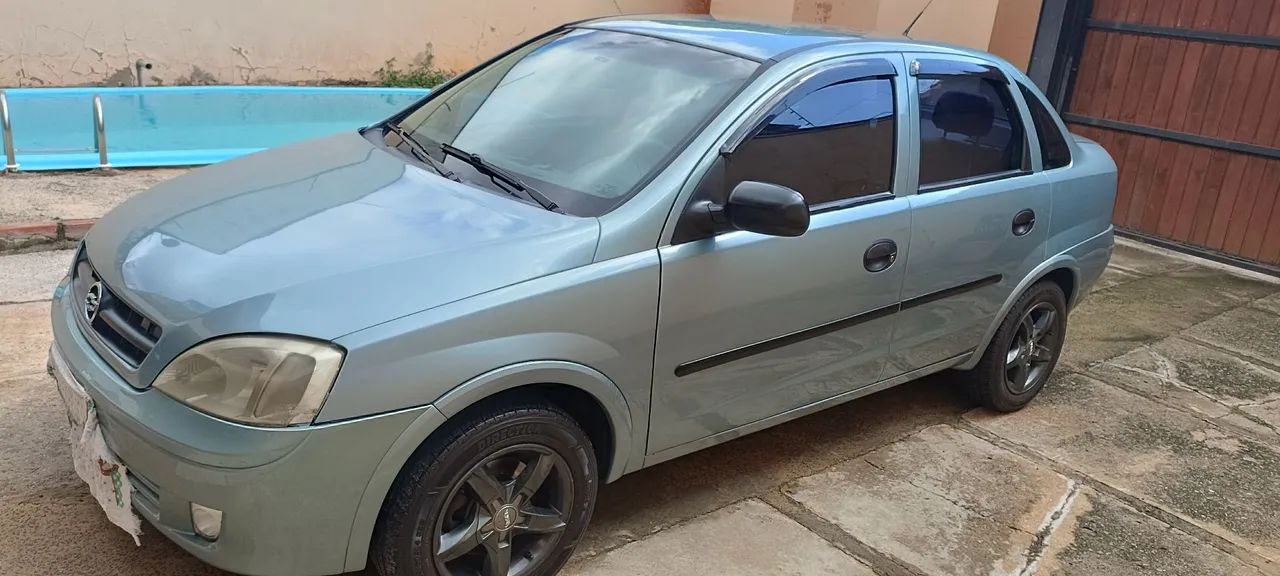 Chevrolet Corsa Sedan 1.0 MPFI 8V 71cv 4P 2003