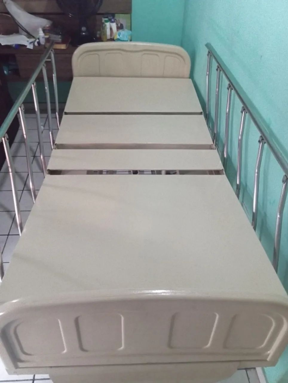 Cama hospitalar com colchão  - Foto 2