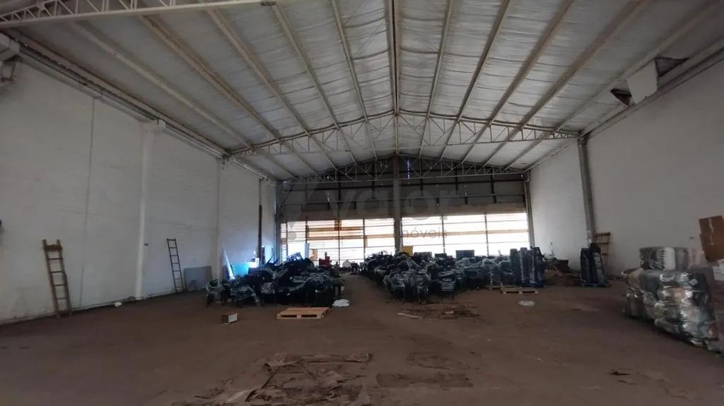 Galpão para alugar em Campinas, São Bernardo, com 2200 m² - Foto 2