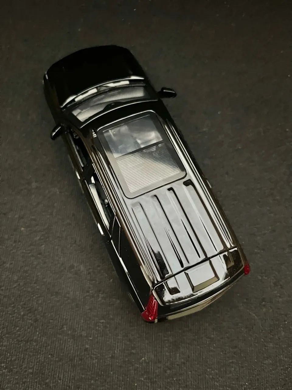 Miniatura Cadillac Escalade  - Foto 5
