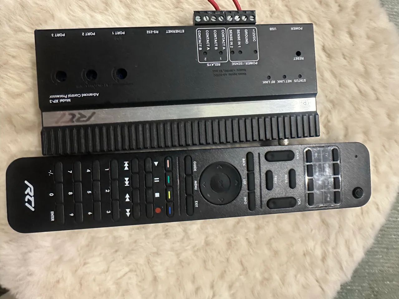 RTI XP-3 Advanced Control Processor + Controle SURFiR + Fonte ? Funcionando - Foto 2