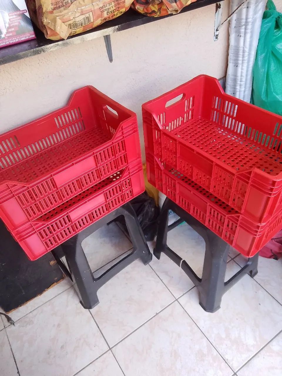 4 Caixa de plástico 