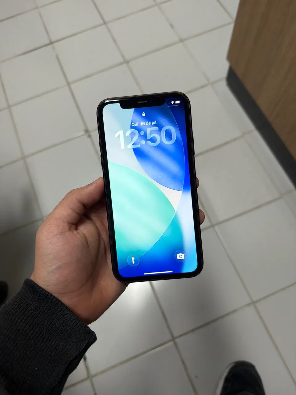 IPHONE 11 64 GB