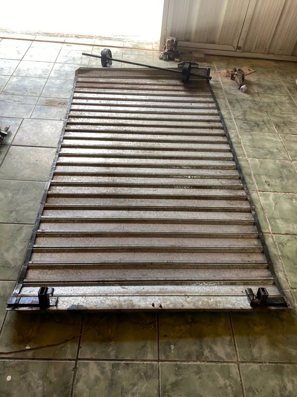 Complete Gate404871917214126081