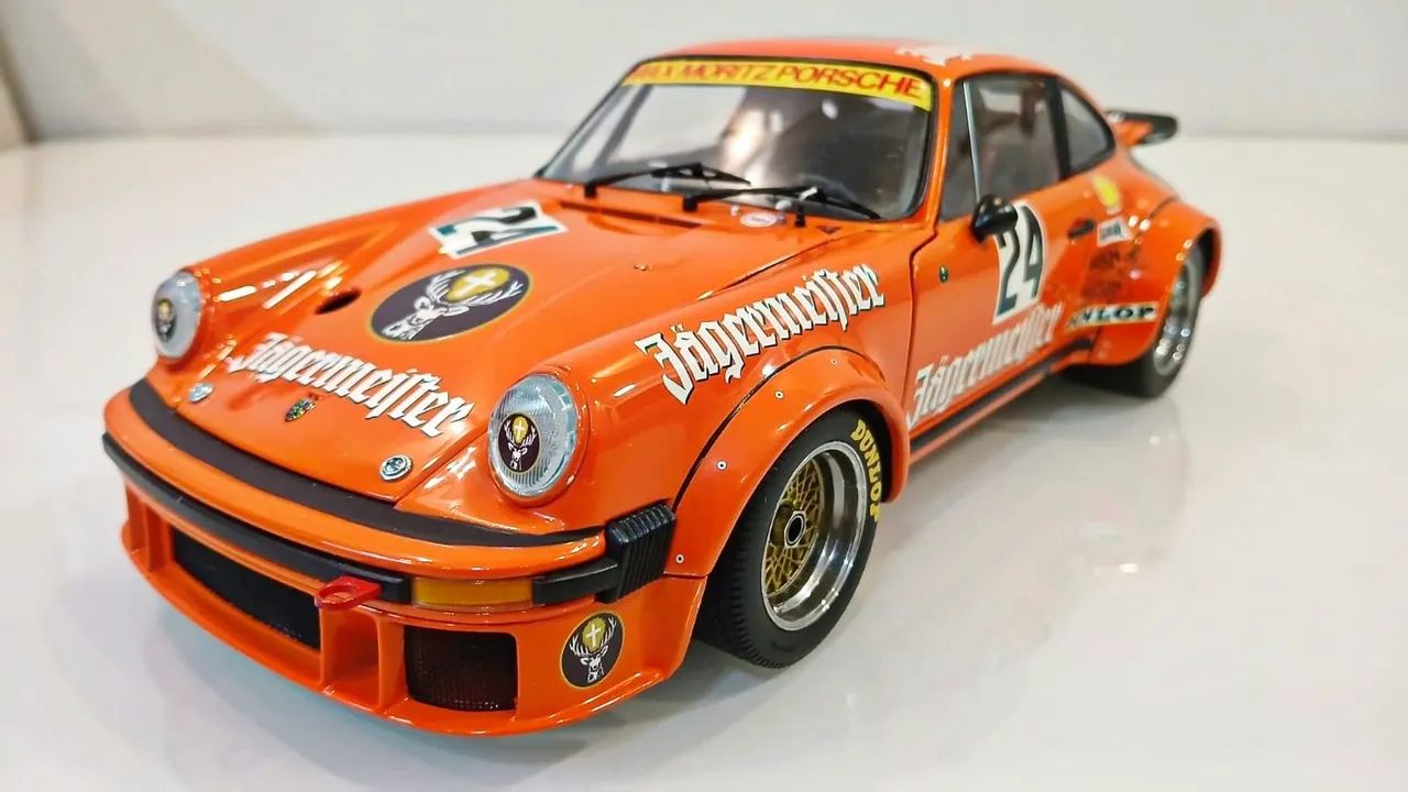 Miniatura Porsche 934 RSR 1976 1/18 - Hobbies e coleções - Vila
