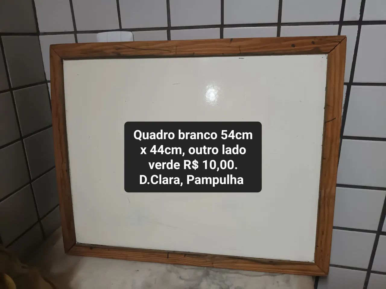 Quadro branco outro lado verde