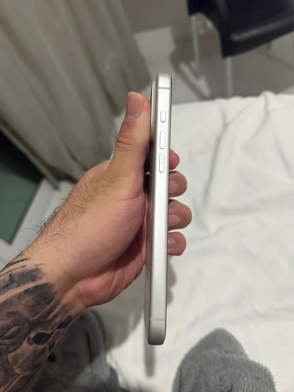 IPHONE 17 PRO MAX SILVER 256GB - Foto 3