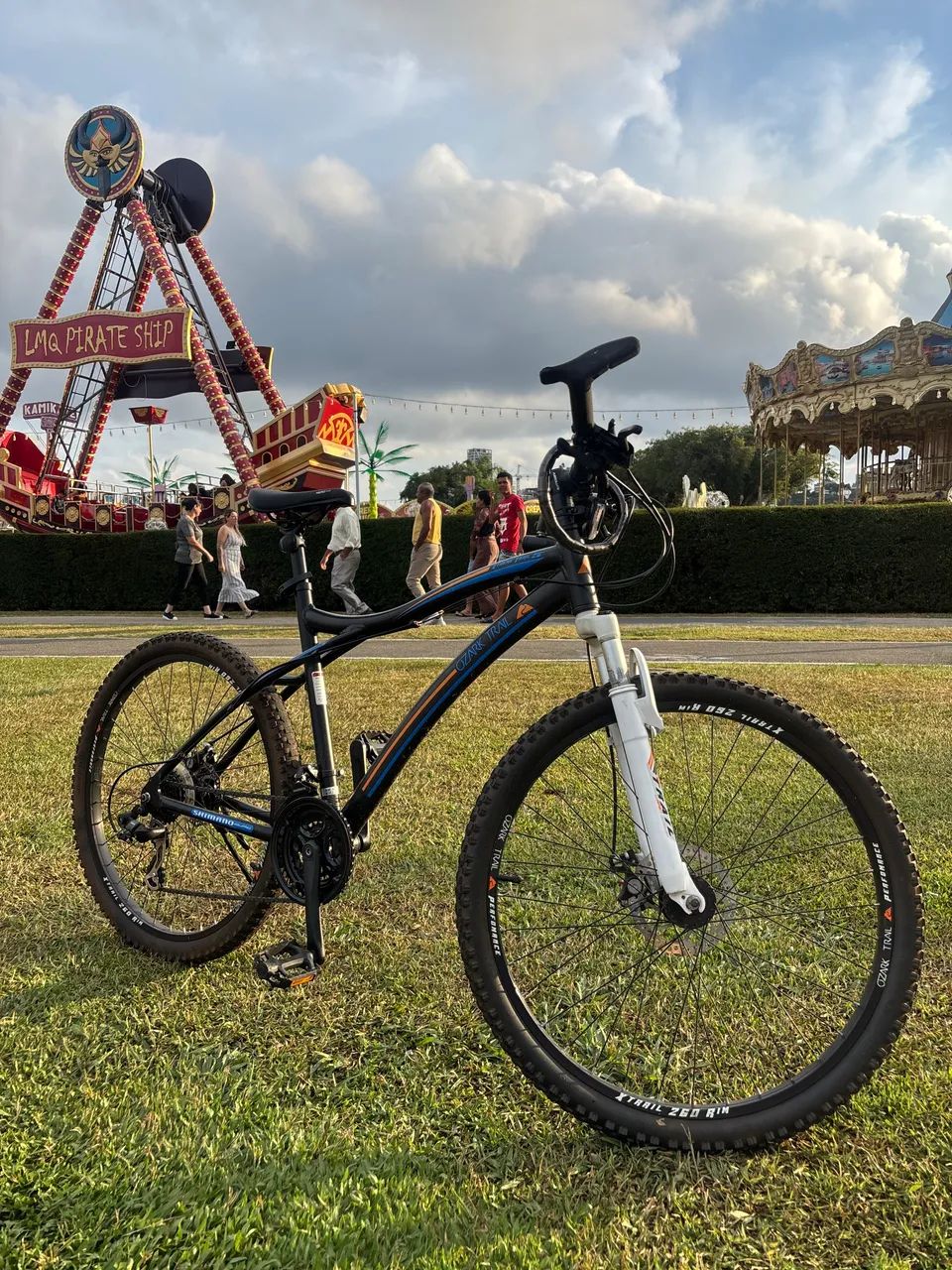 Bicicleta  - Foto 2