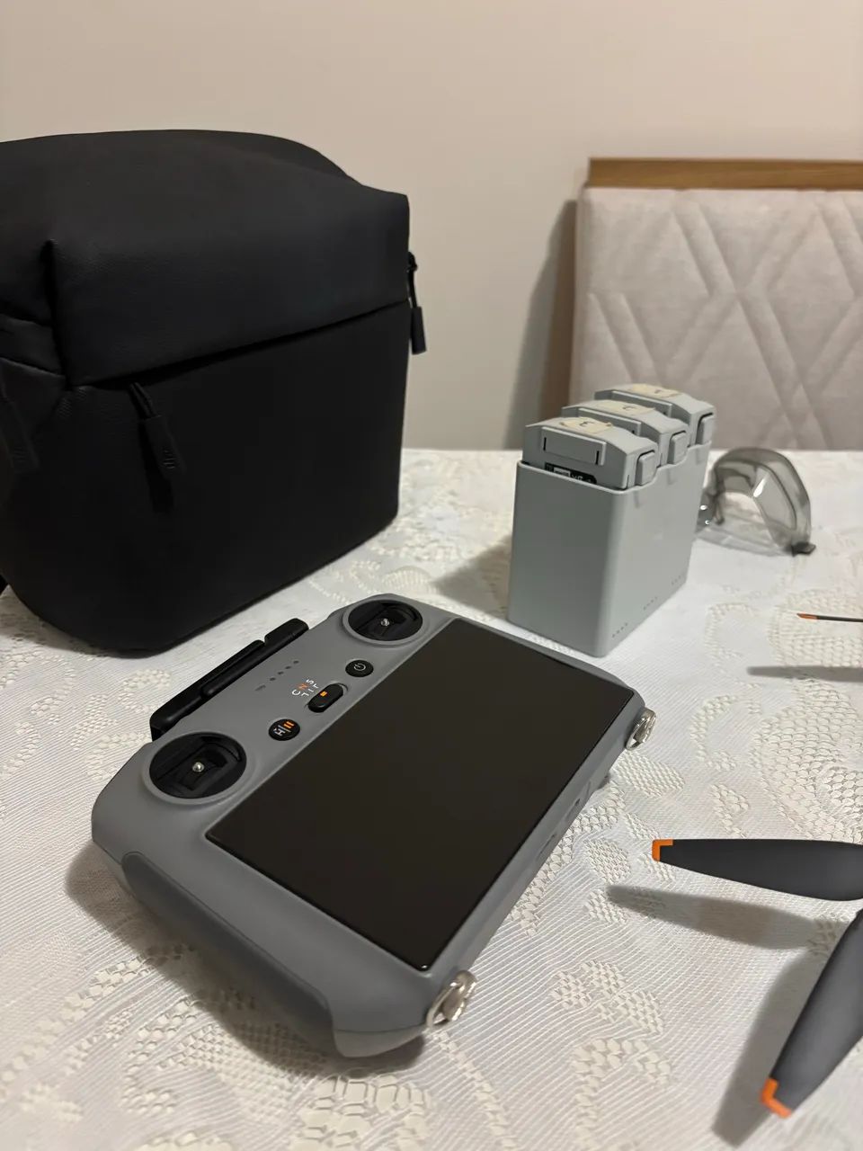 Drone DJI mini 4 pro Fly More Plus - Foto 3