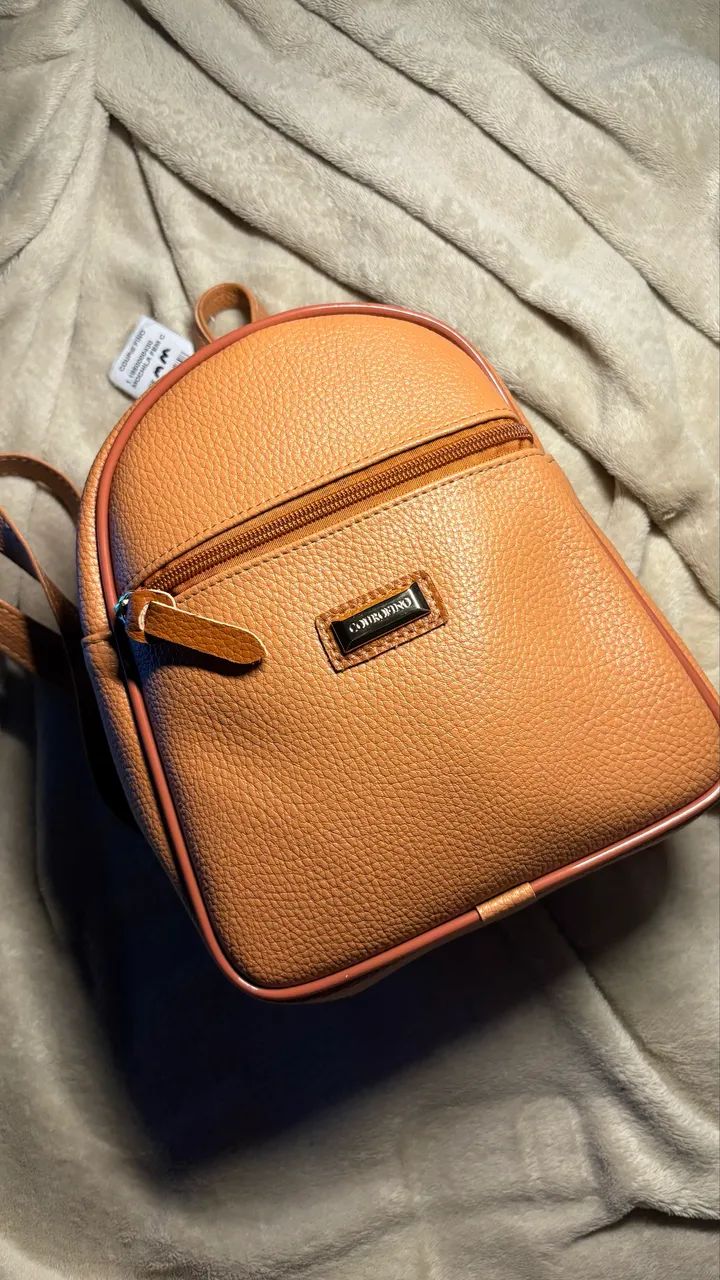 Mochila pequena nude - Couro Fino