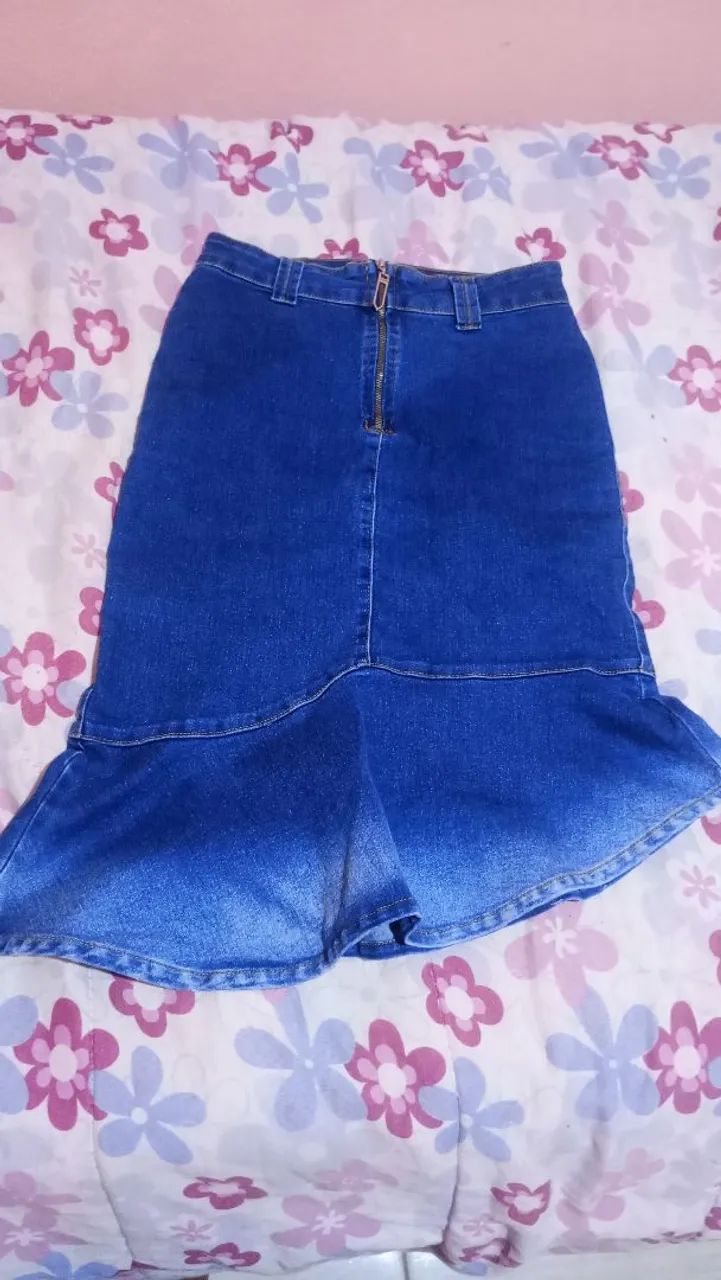 Saia jeans azul tamanho 36
