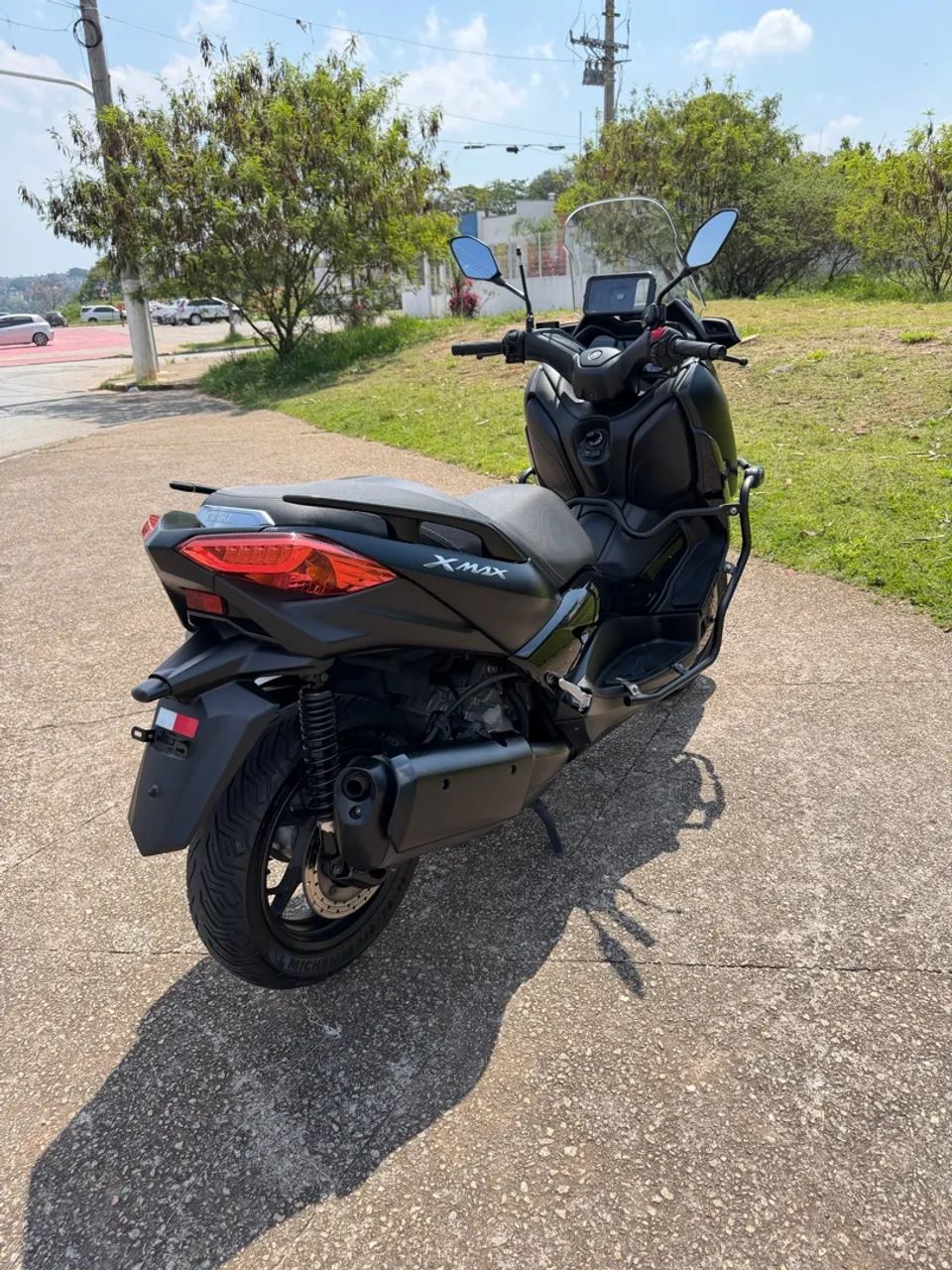 Yamaha Xmax 250 abs/2022 - Foto 3