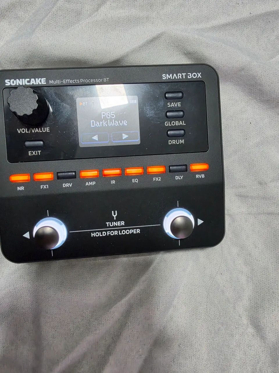 SONICAKE Smart Box QME-20 - Pedaleira Multi-Efeitos para Guitarra