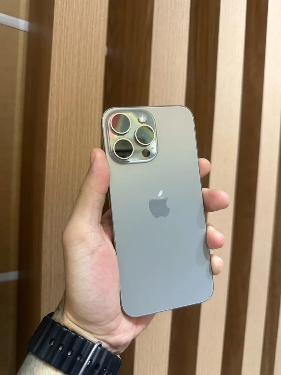 iPhone 15 Pro Max 256 GB - Foto 3