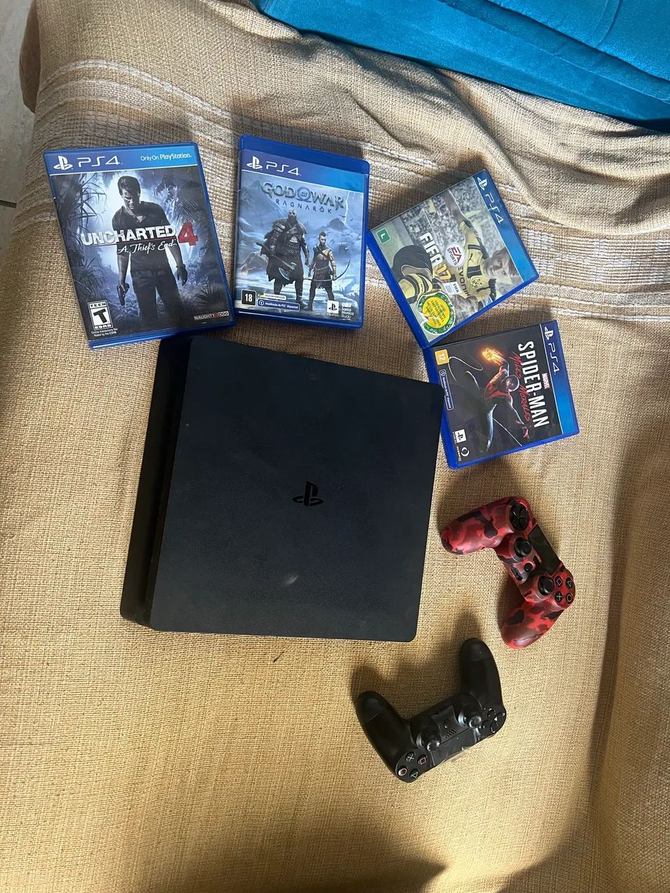 Ps4 slim