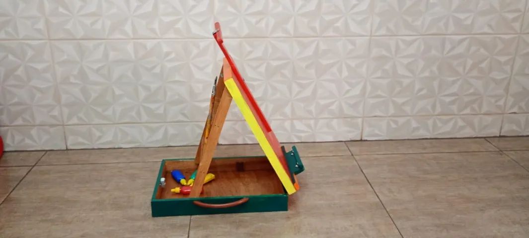 Maleta Cavalete para Artes Visuais - Foto 3
