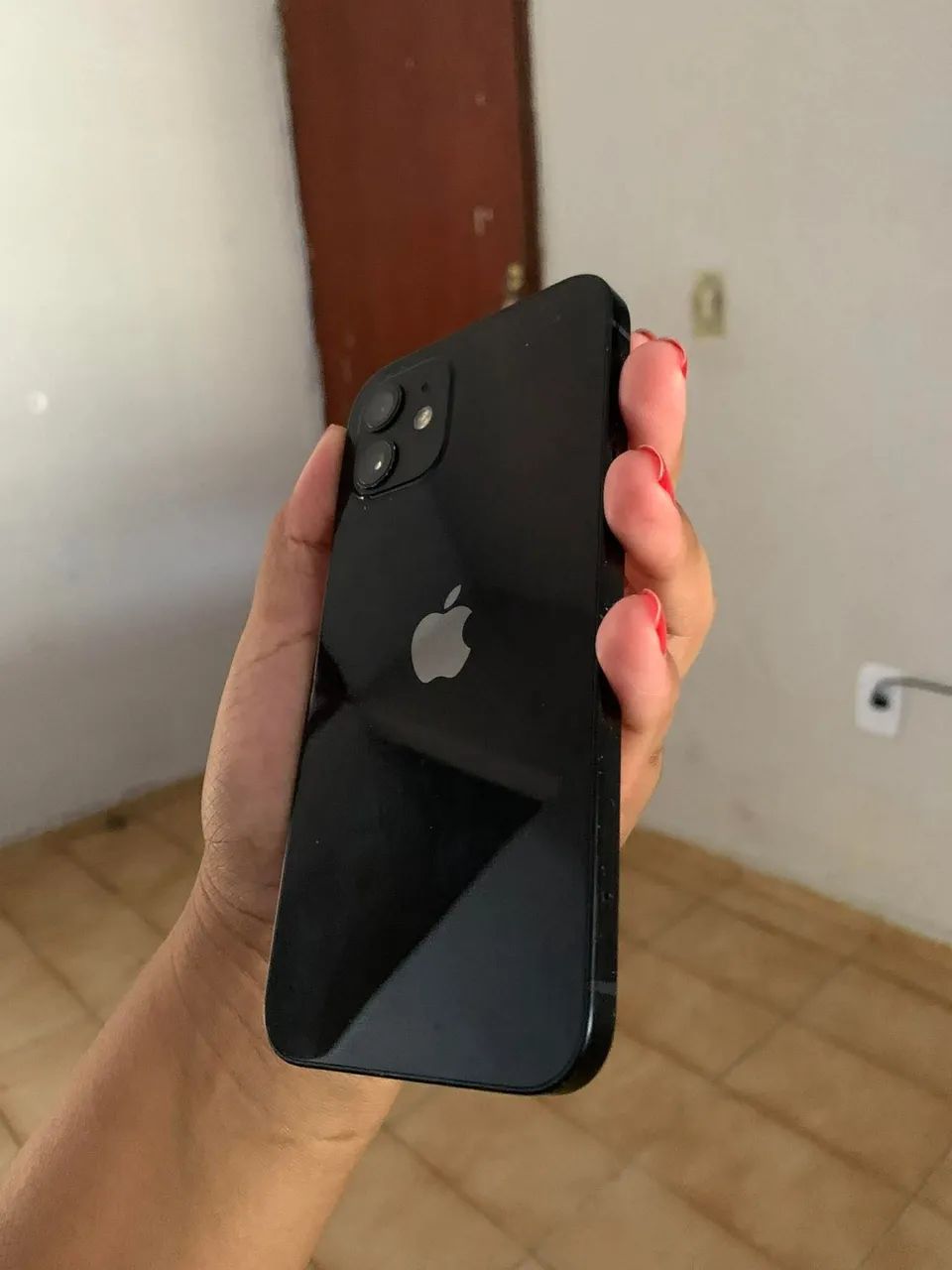 iPhone 12 
