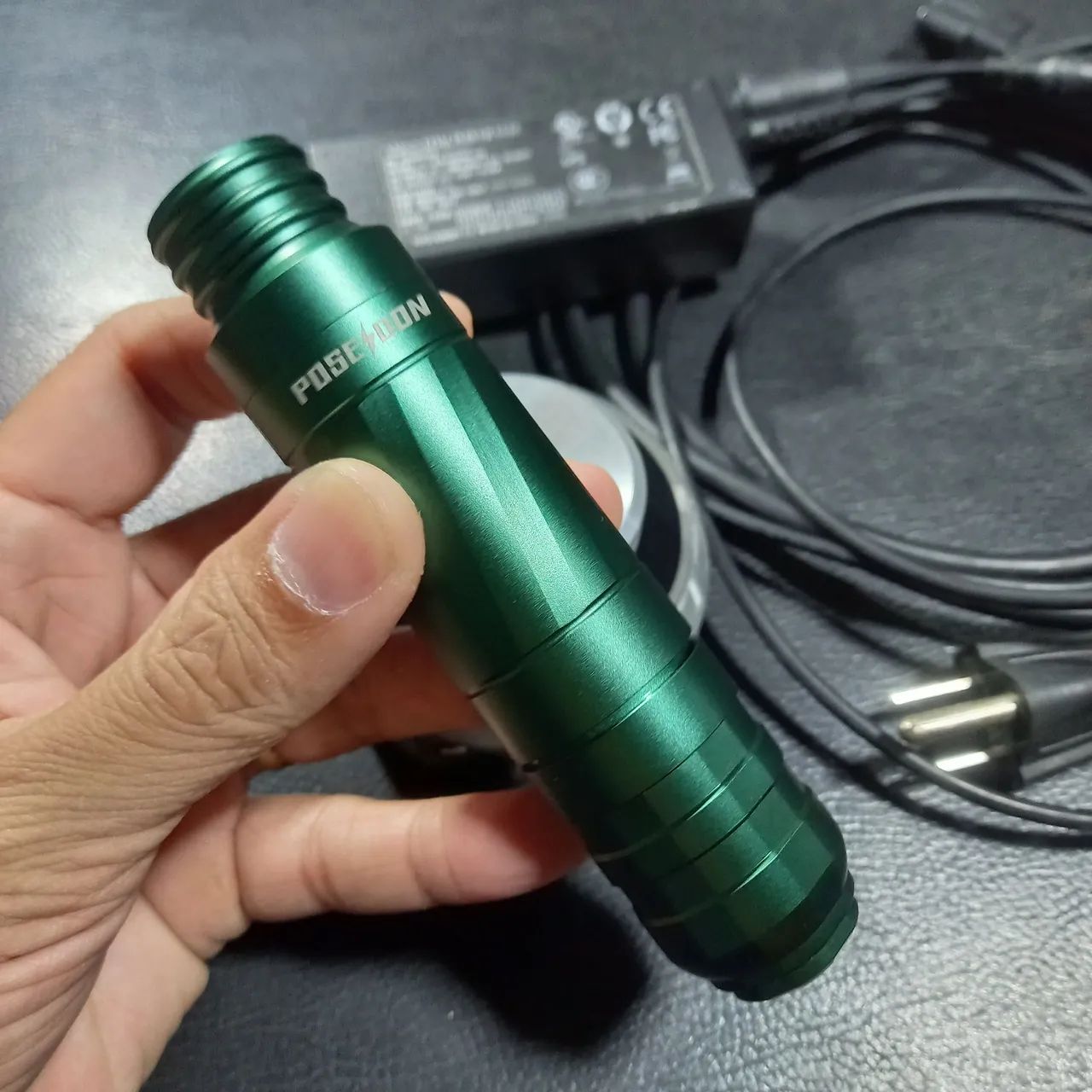 Fonte Critical e Pen Tattoo - Foto 3