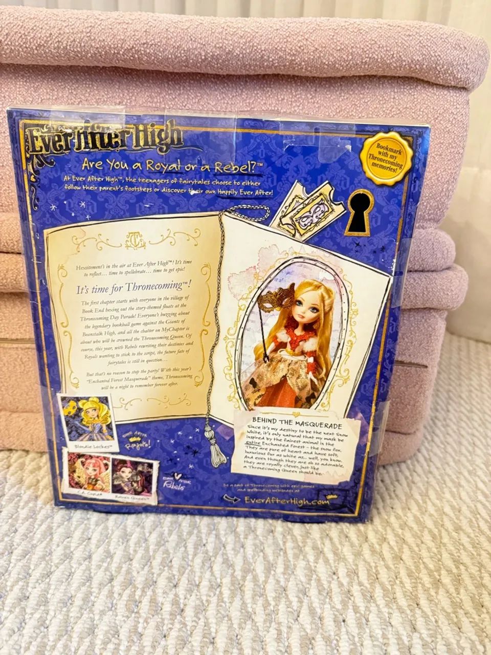 boneca ever after high lacrada apple white throne coming - Foto 2