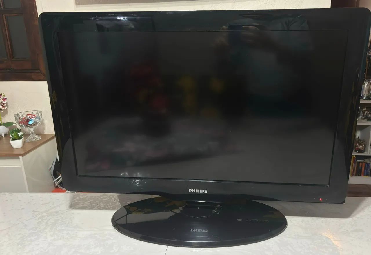 Tv Philips 32 Polegadas Lcd - Foto 3