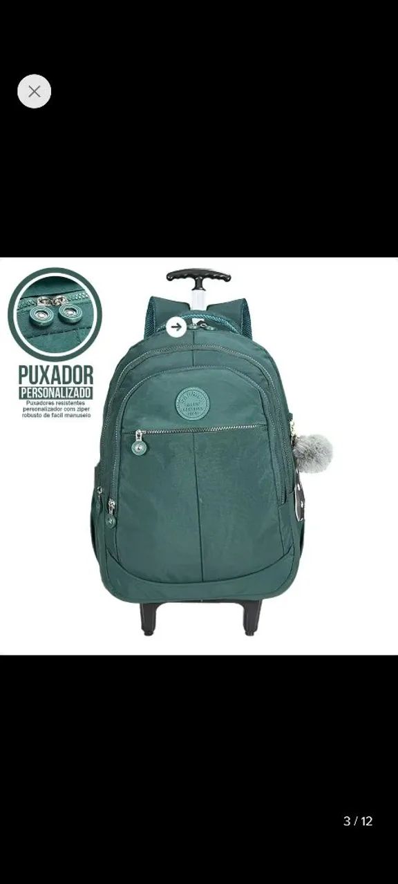 Mochila escolar , usada apenas uma vez 